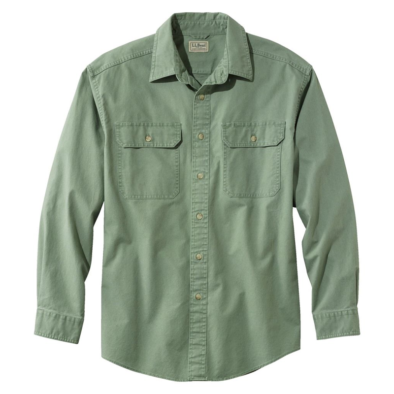 minimalist-staples-for-tech-professionals-chino-shirt