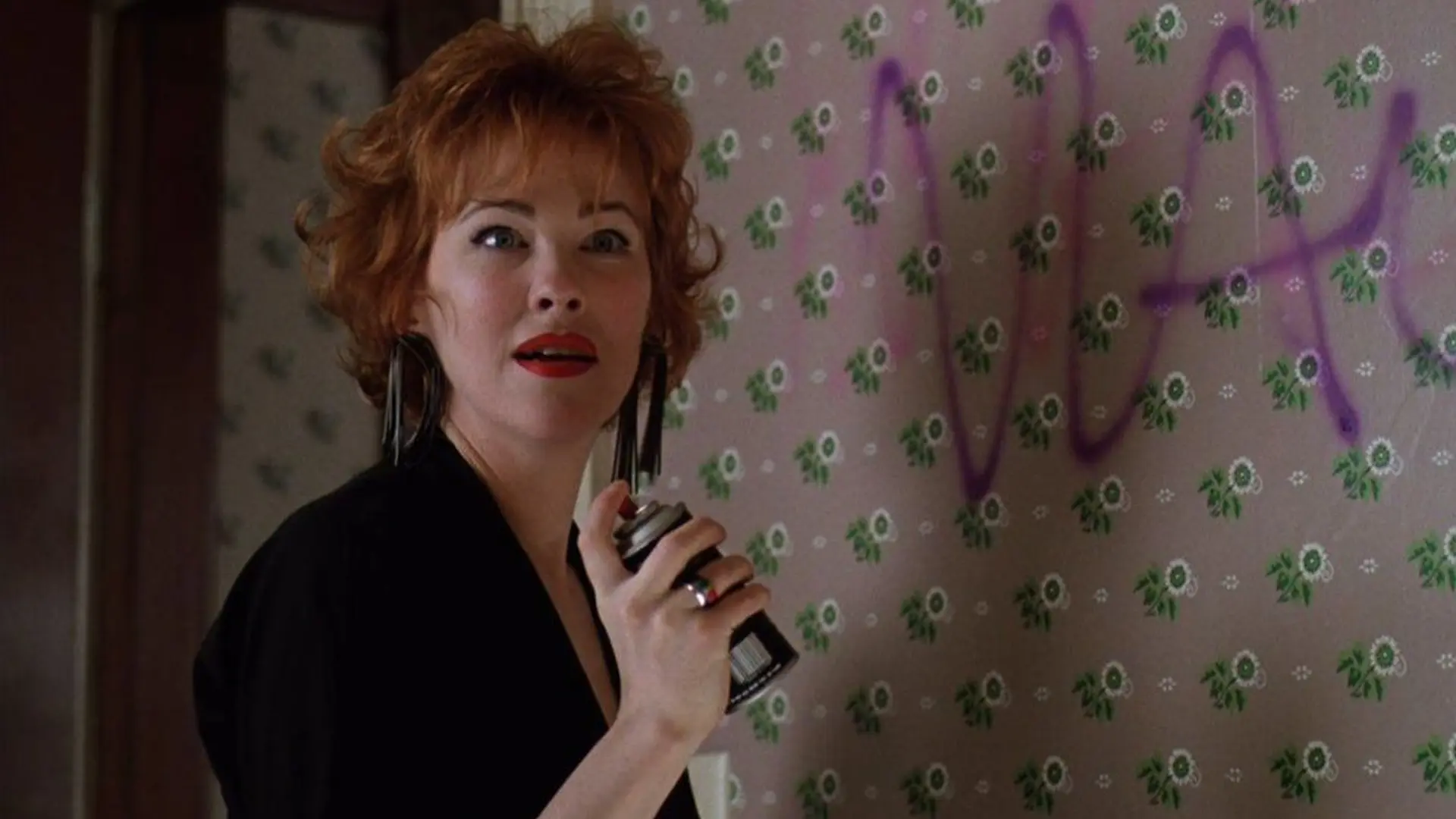 Catherine O’Hara as Delia Deetz in Beetlejuice (1988)