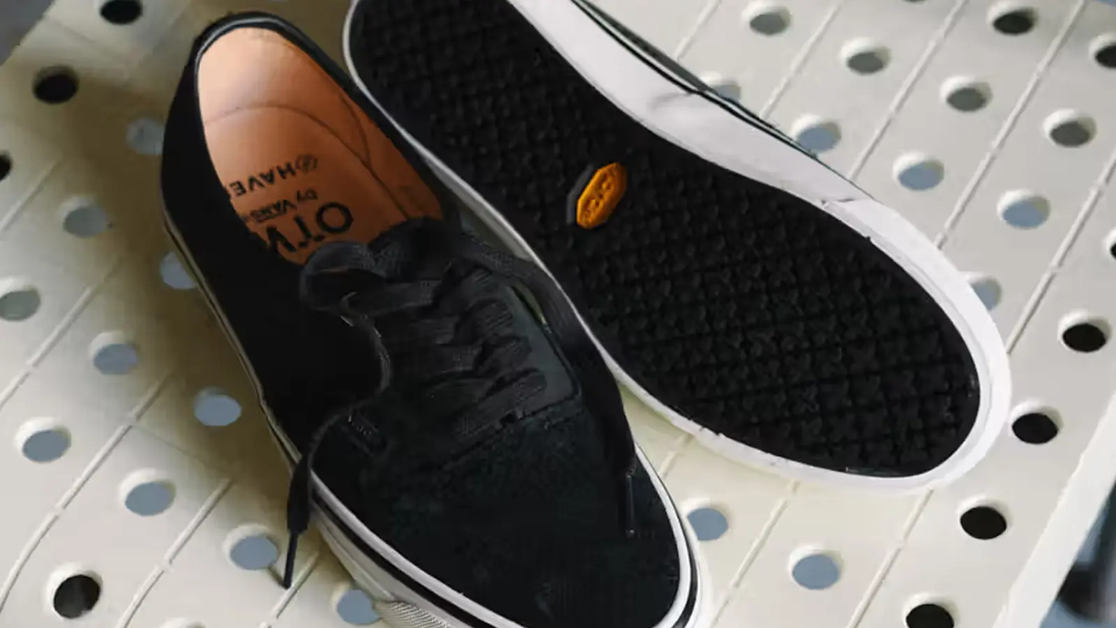 The “Functionalist” Authentic: A Design Review of HAVEN x OTW by Vans