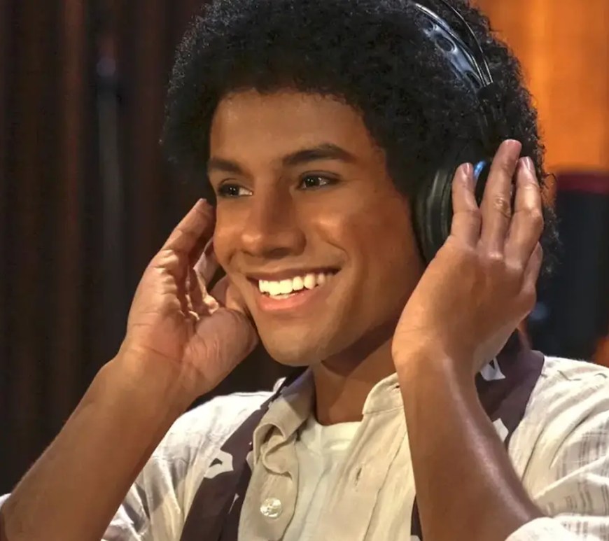 A dramatic production photograph from Antoine Fuqua's biopic 'Michael', featuring Jaafar Jackson as Michael Jackson.