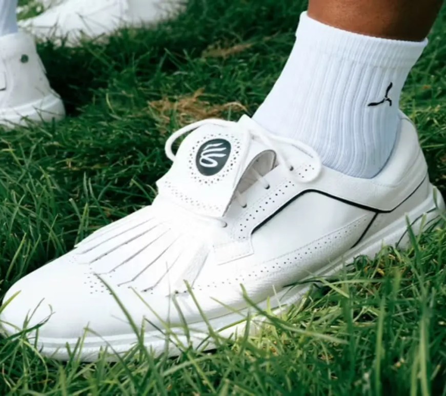 A look at Steph Curry’s La-Ning shoe